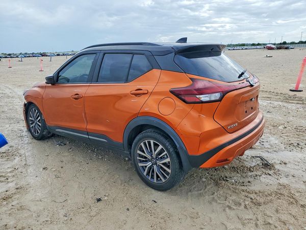 2021 NISSAN KICKS SR