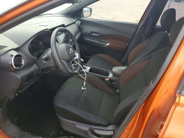 2021 NISSAN KICKS SR