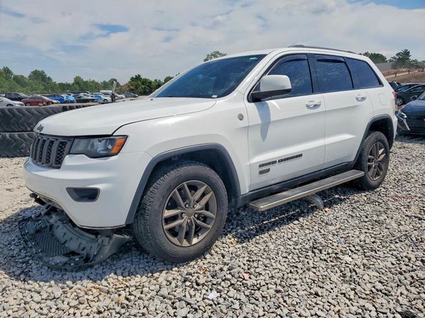2016 JEEP GRAND CHEROKEE LAREDO 4X4