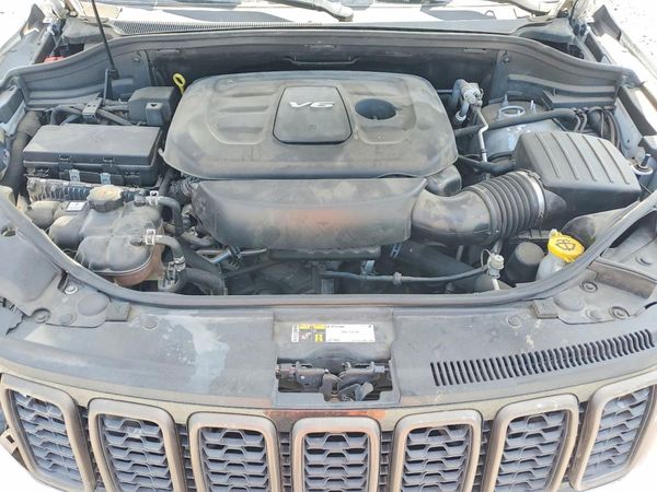 2016 JEEP GRAND CHEROKEE LAREDO 4X4