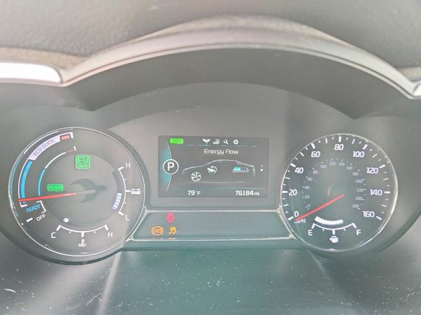 2015 KIA OPTIMA GL - Middle-low