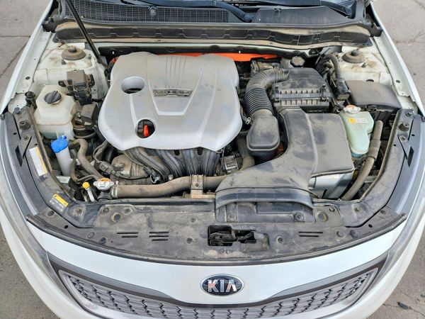 2015 KIA OPTIMA GL - Middle-low