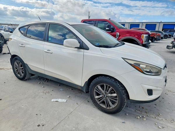 2015 HYUNDAI TUCSON GL (Middle-Low)