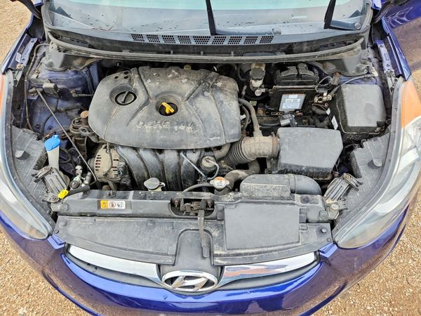 2013 HYUNDAI ELANTRA