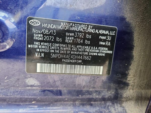 2013 HYUNDAI ELANTRA