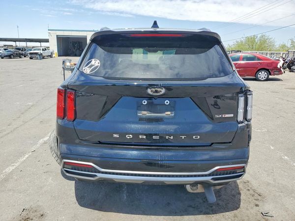 2021 KIA SORENTO SX, SXP