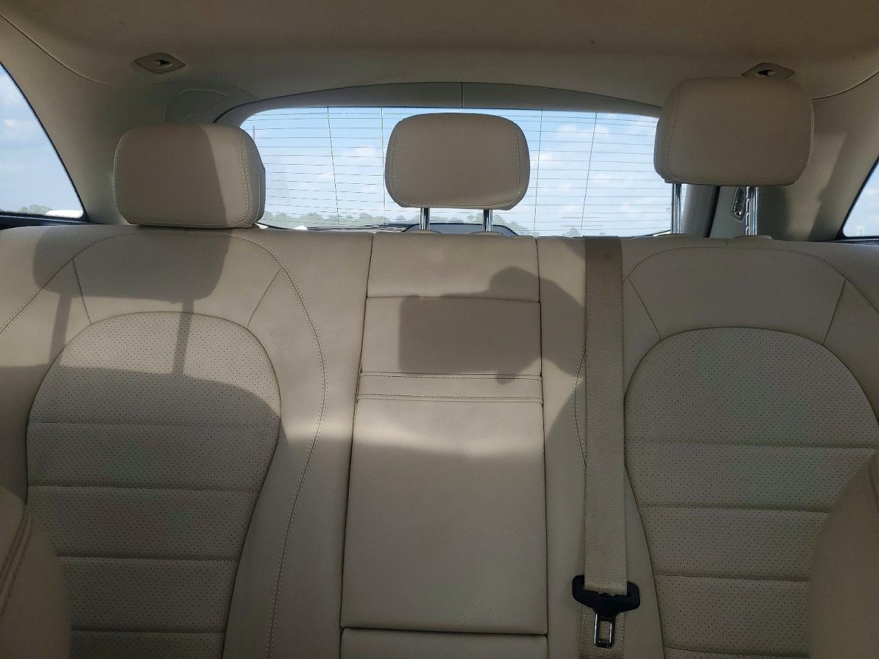 2016 MERCEDES-BENZ GLC GLC300