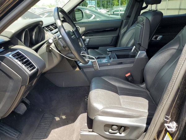 2020 LAND ROVER DISCOVERY SE