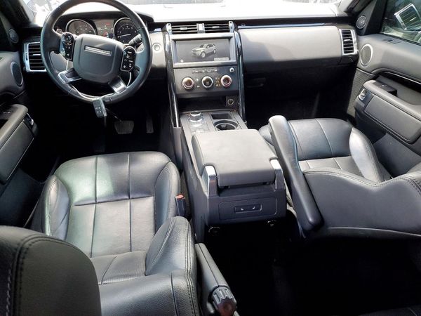 2020 LAND ROVER DISCOVERY SE
