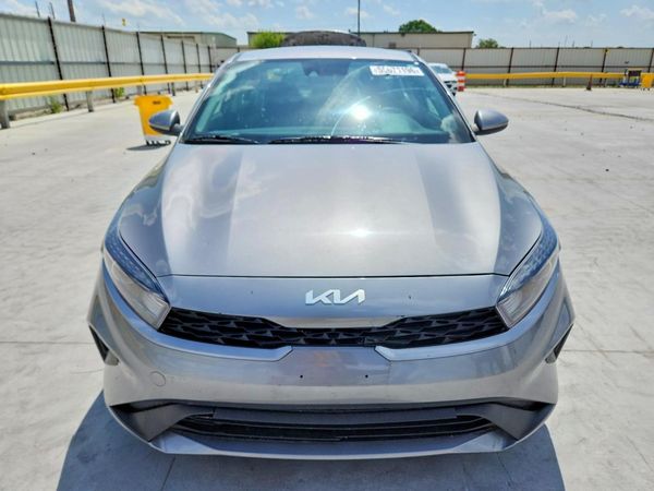 2024 KIA FORTE LX, LXS
