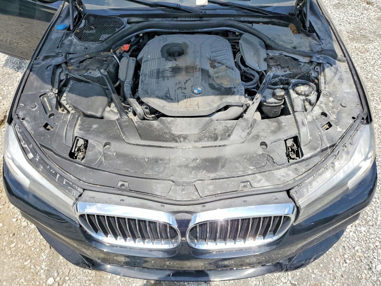 2017 BMW 740