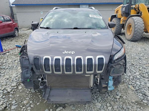 2017 JEEP CHEROKEE LATITUDE FWD