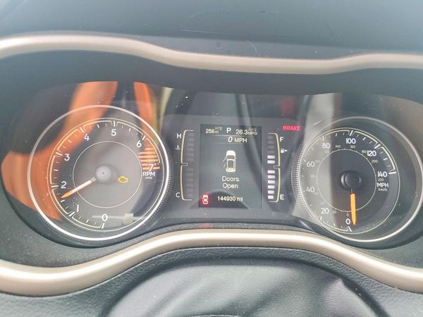 2017 JEEP CHEROKEE LATITUDE FWD