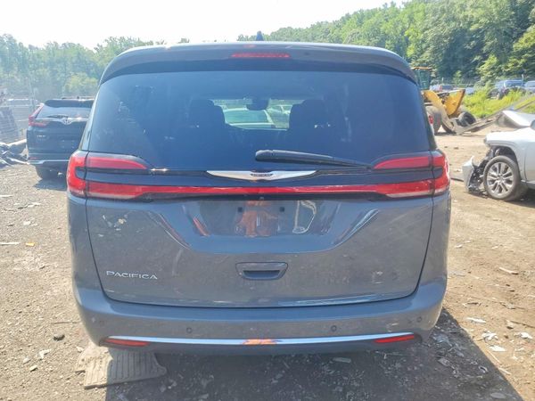 2023 CHRYSLER PACIFICA Touring L — DIRR