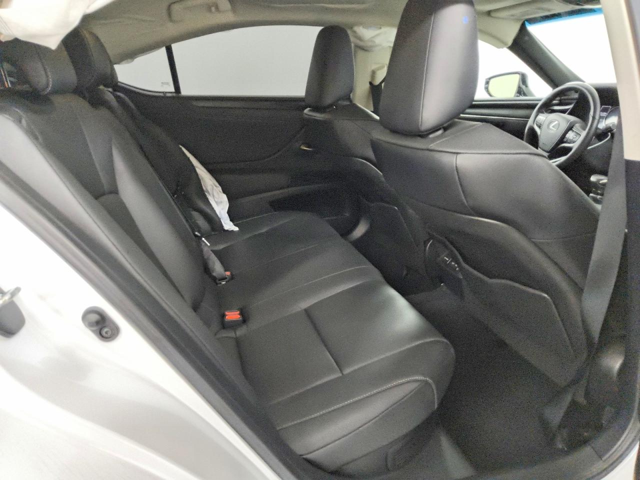 2025 LEXUS ES 300H 300h Premium