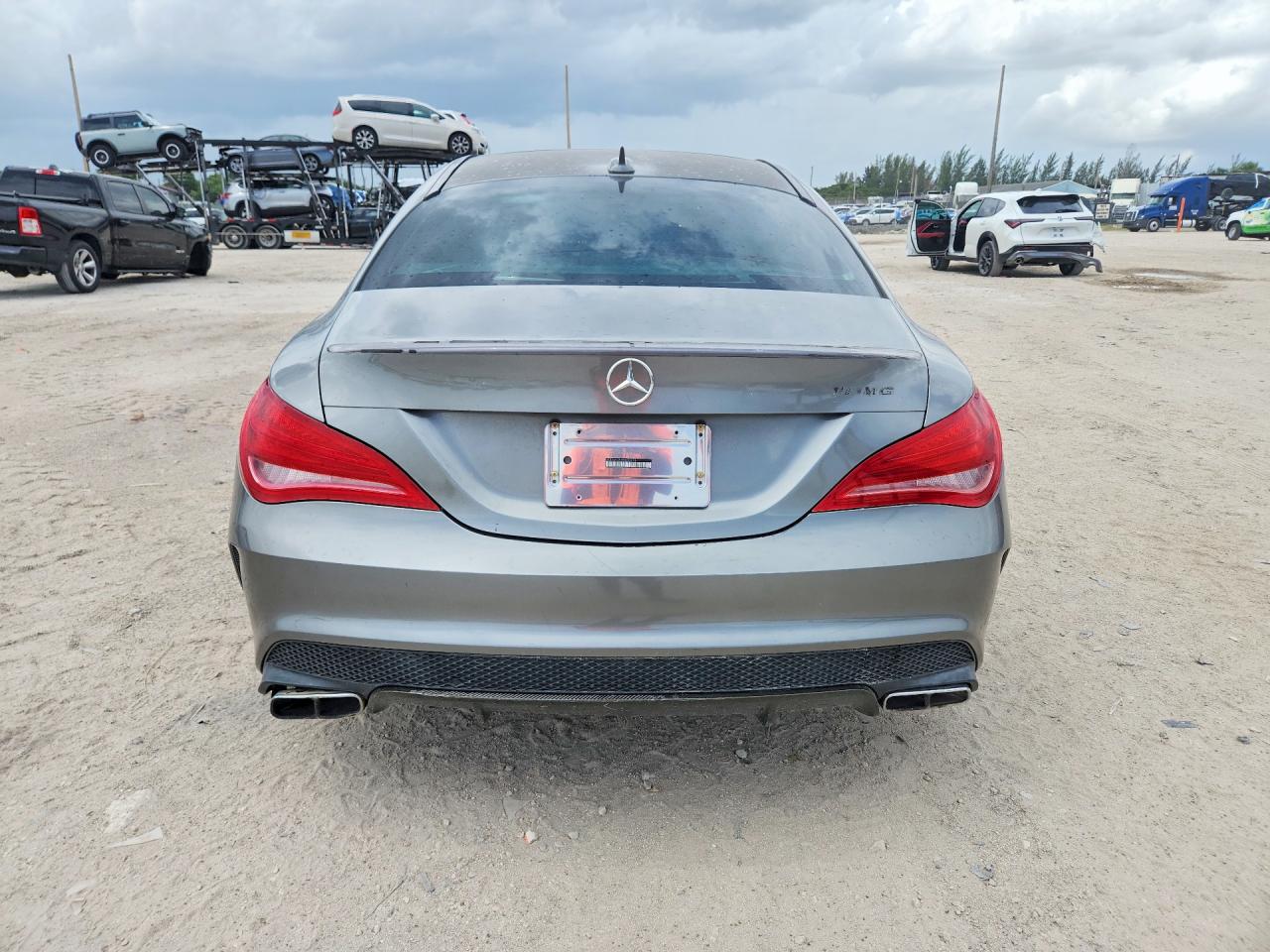 2014 MERCEDES-BENZ CLA CLA45 AMG Base