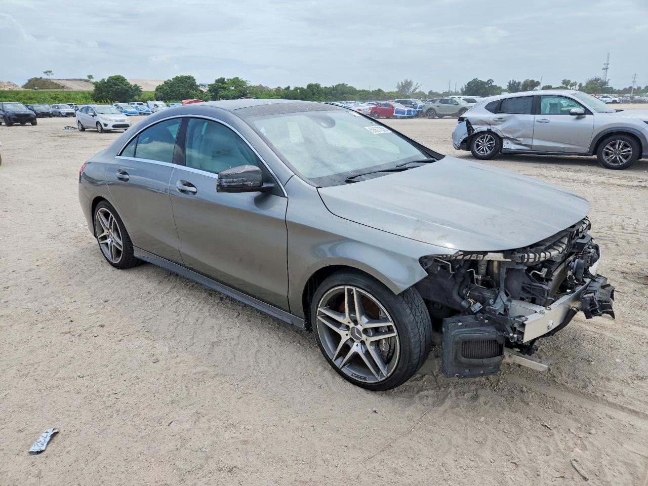 2014 MERCEDES-BENZ CLA CLA45 AMG Base