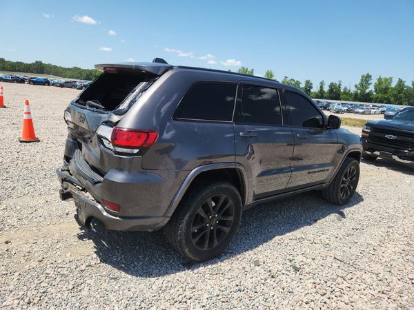 2017 JEEP GRAND CHEROKEE Laredo