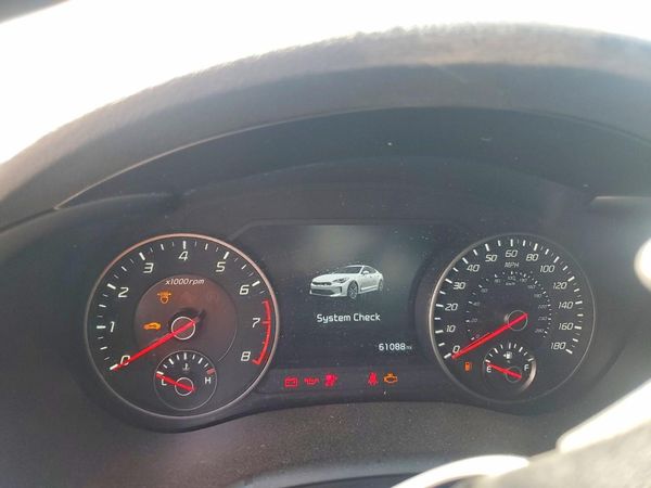 2021 KIA STINGER