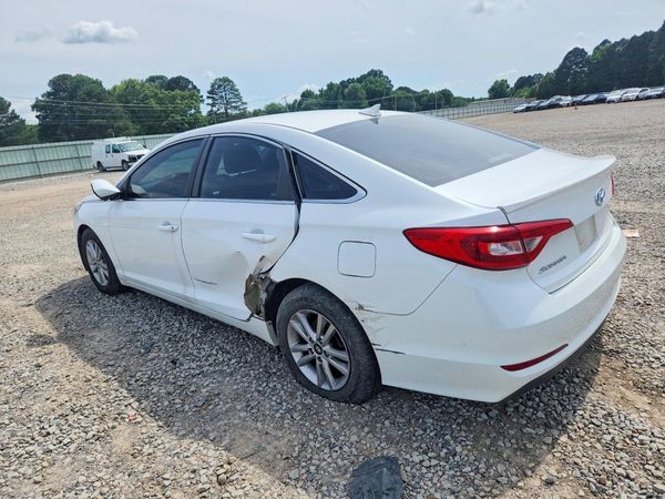 2017 HYUNDAI ELANTRA SE, Eco