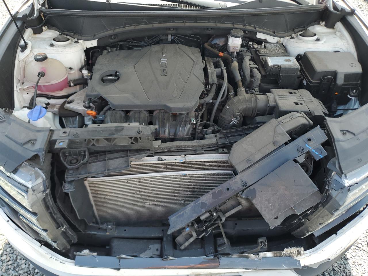 2024 HYUNDAI TUCSON SE