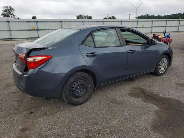 2017 TOYOTA COROLLA