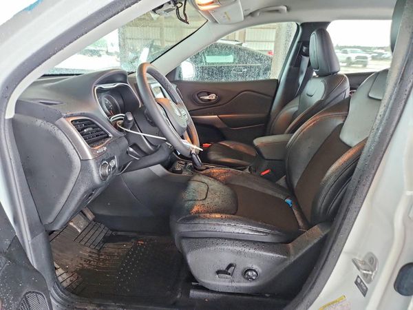 2021 JEEP CHEROKEE LATITUDE PLUS 4X4