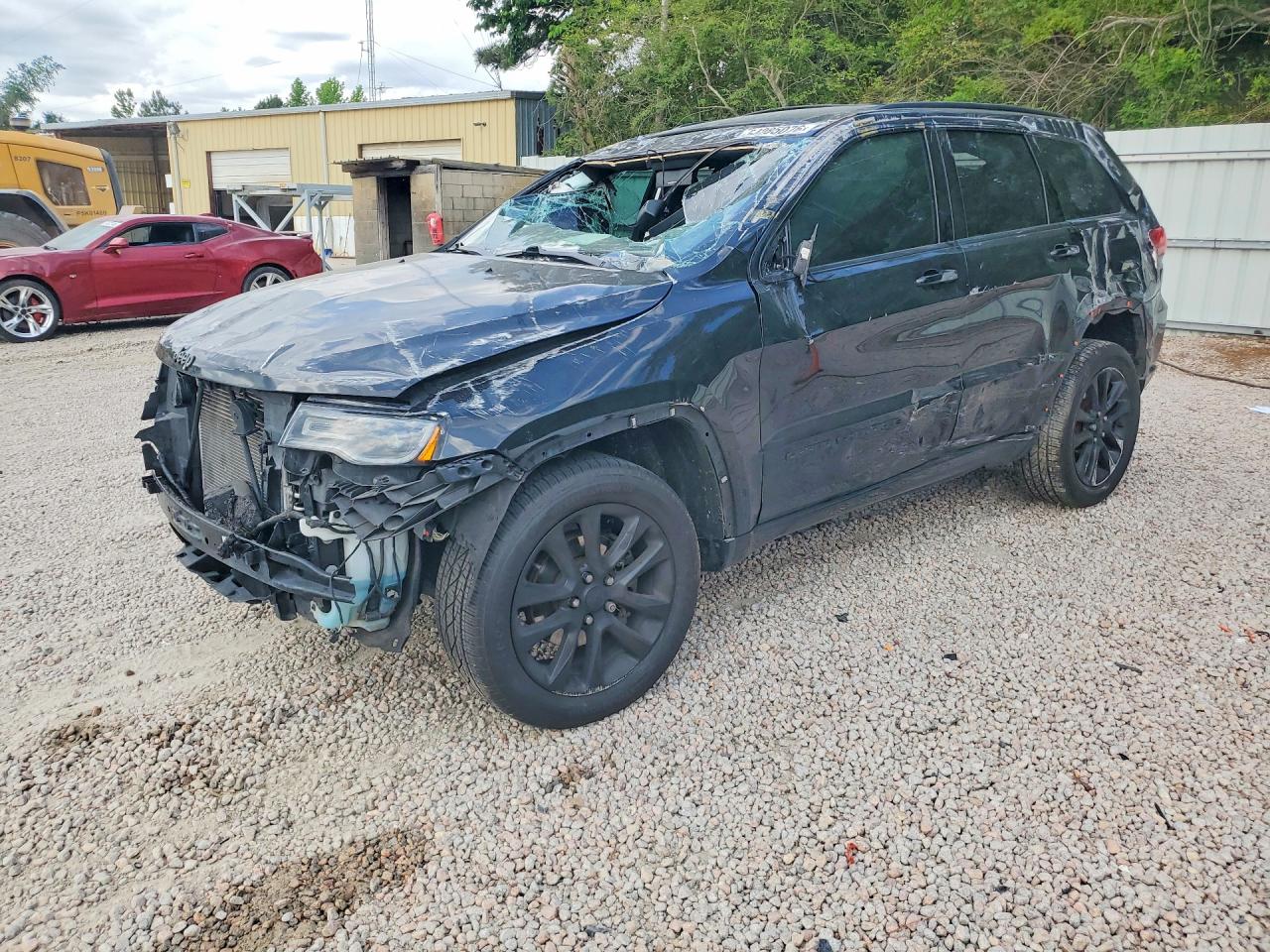 2020 JEEP GRAND CHEROKEE LAREDO 4X4