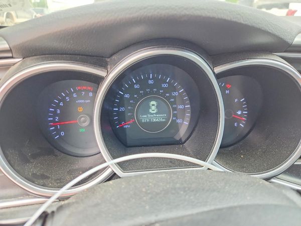 2014 KIA OPTIMA 2.4 LX STD/Conv