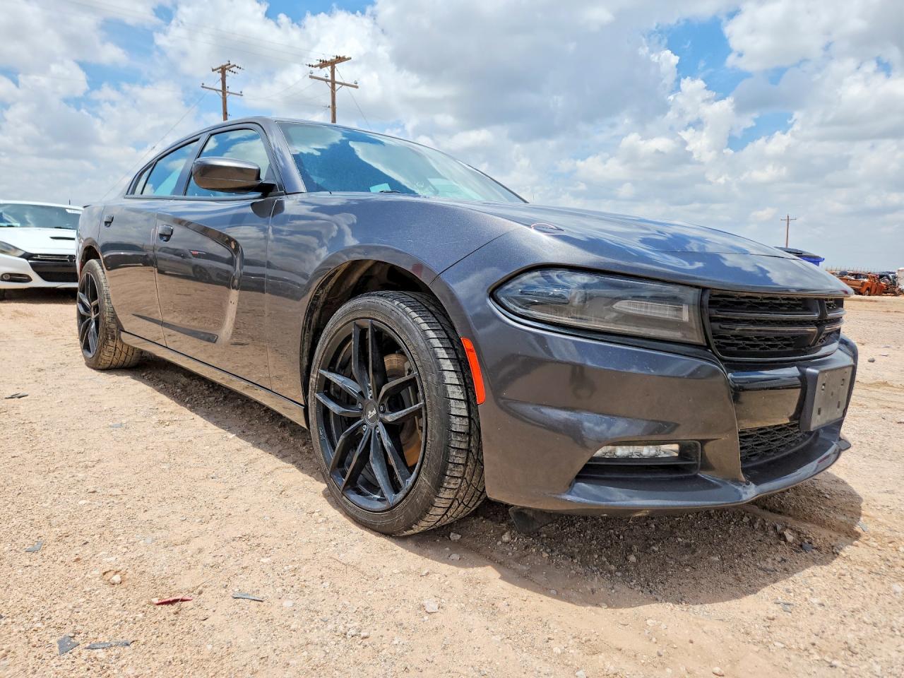 2021 DODGE CHARGER SXT