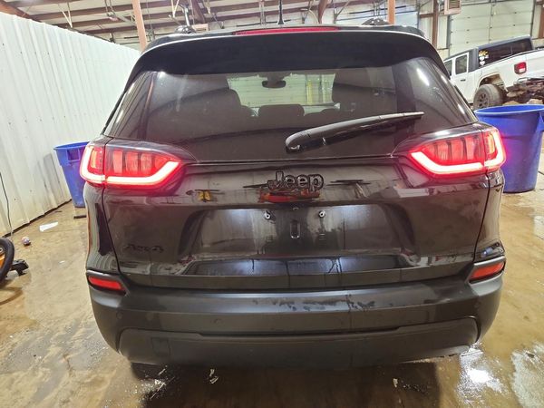 2023 JEEP CHEROKEE ALTITUDE LUX 4X4