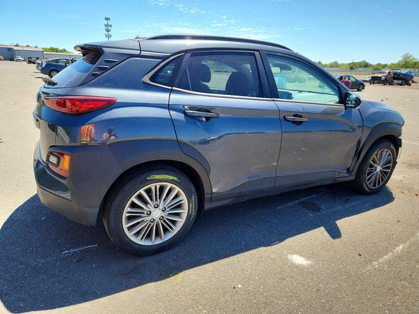 2018 HYUNDAI KONA SEL with Tech Pkg
