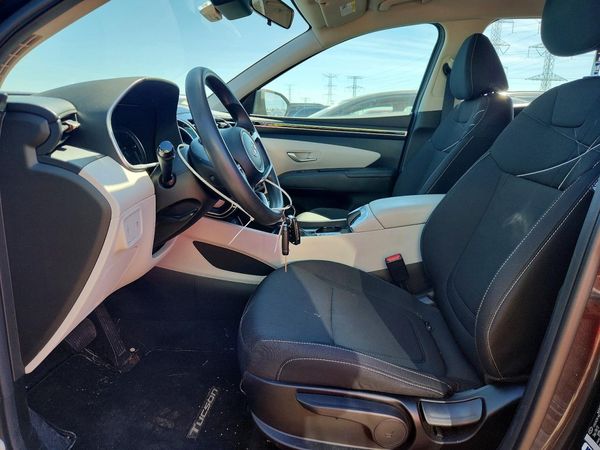 2023 HYUNDAI TUCSON SE