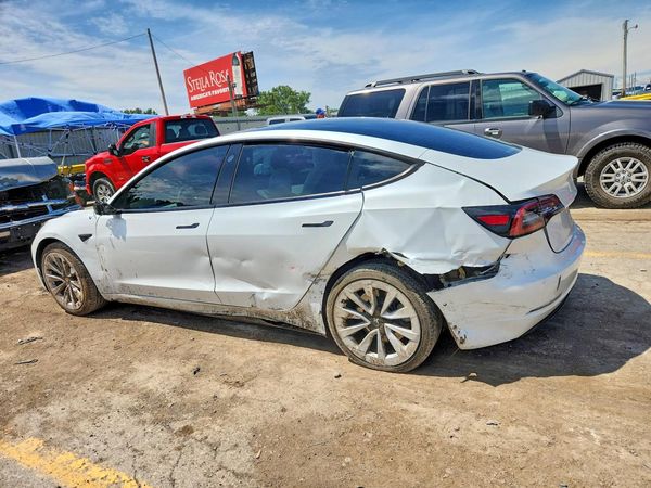 2021 TESLA MODEL 3