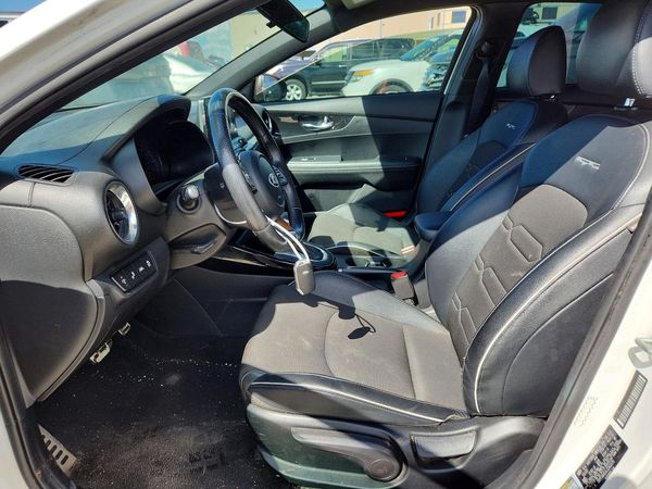 2020 KIA FORTE GT Line