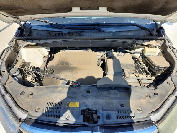 2016 TOYOTA HIGHLANDER Base/Hybrid