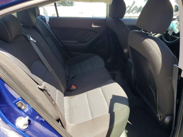 2018 KIA FORTE LX Base
