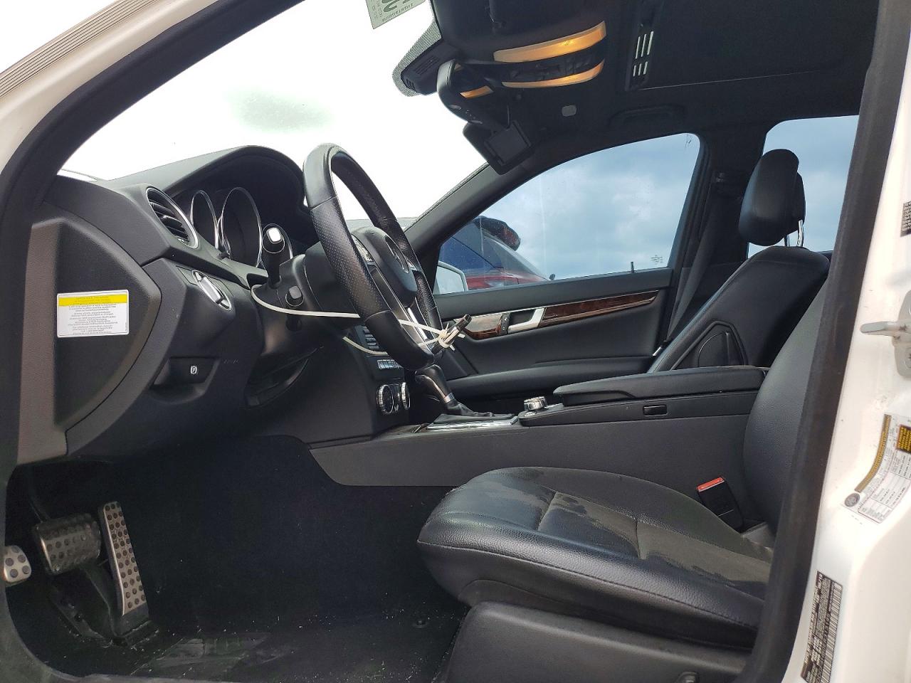 2014 MERCEDES-BENZ C C250
