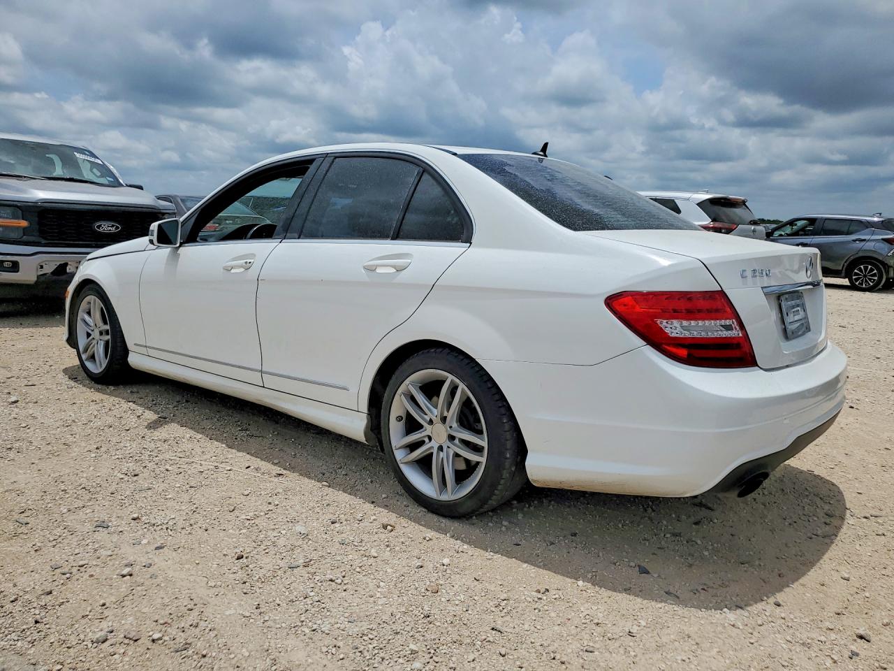 2014 MERCEDES-BENZ C C250