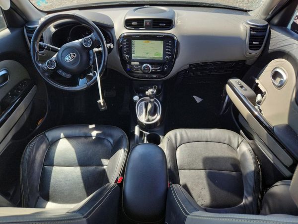 2016 KIA SOUL Exclaim