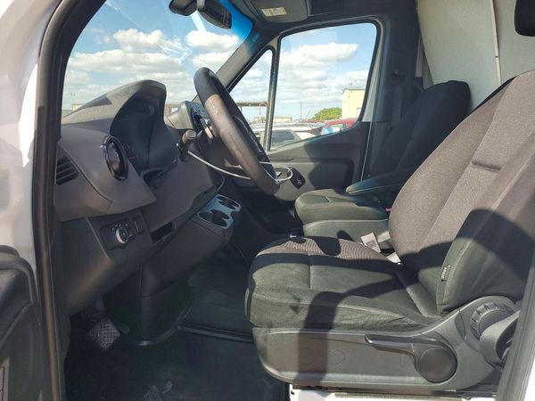 2021 MERCEDES-BENZ SPRINTER 907 (VS30)