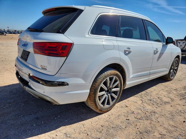 2018 AUDI Q7