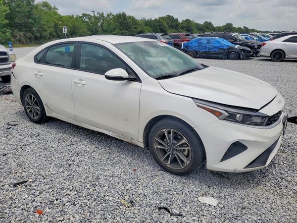 2024 KIA FORTE LX, LXS