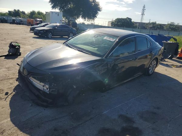 2024 TOYOTA CAMRY