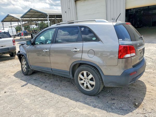2013 KIA SORENTO