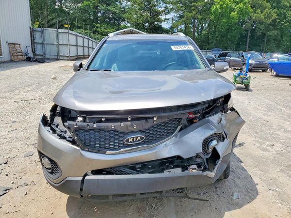 2013 KIA SORENTO