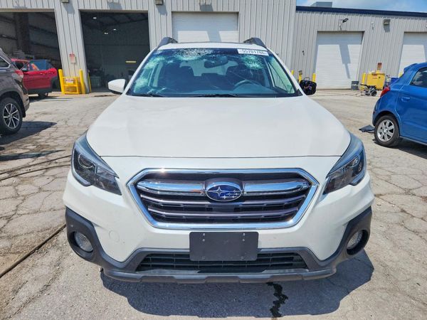 2018 SUBARU OUTBACK Premium+M/R