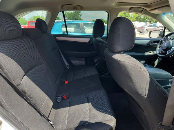 2018 SUBARU OUTBACK Premium+M/R