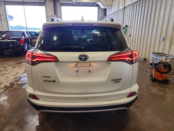 2017 TOYOTA RAV4