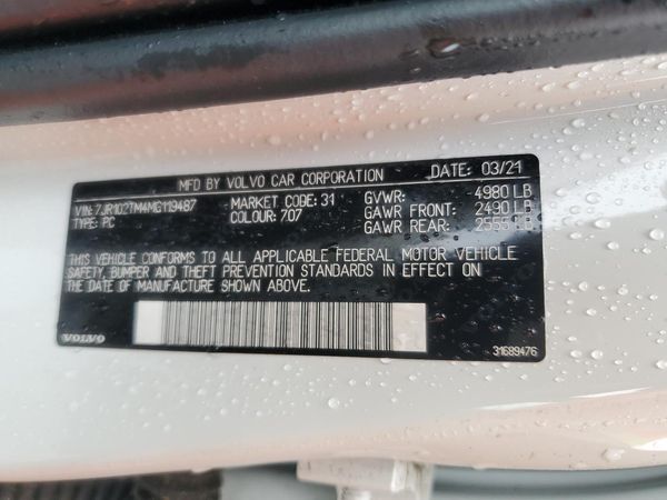 2021 VOLVO S60